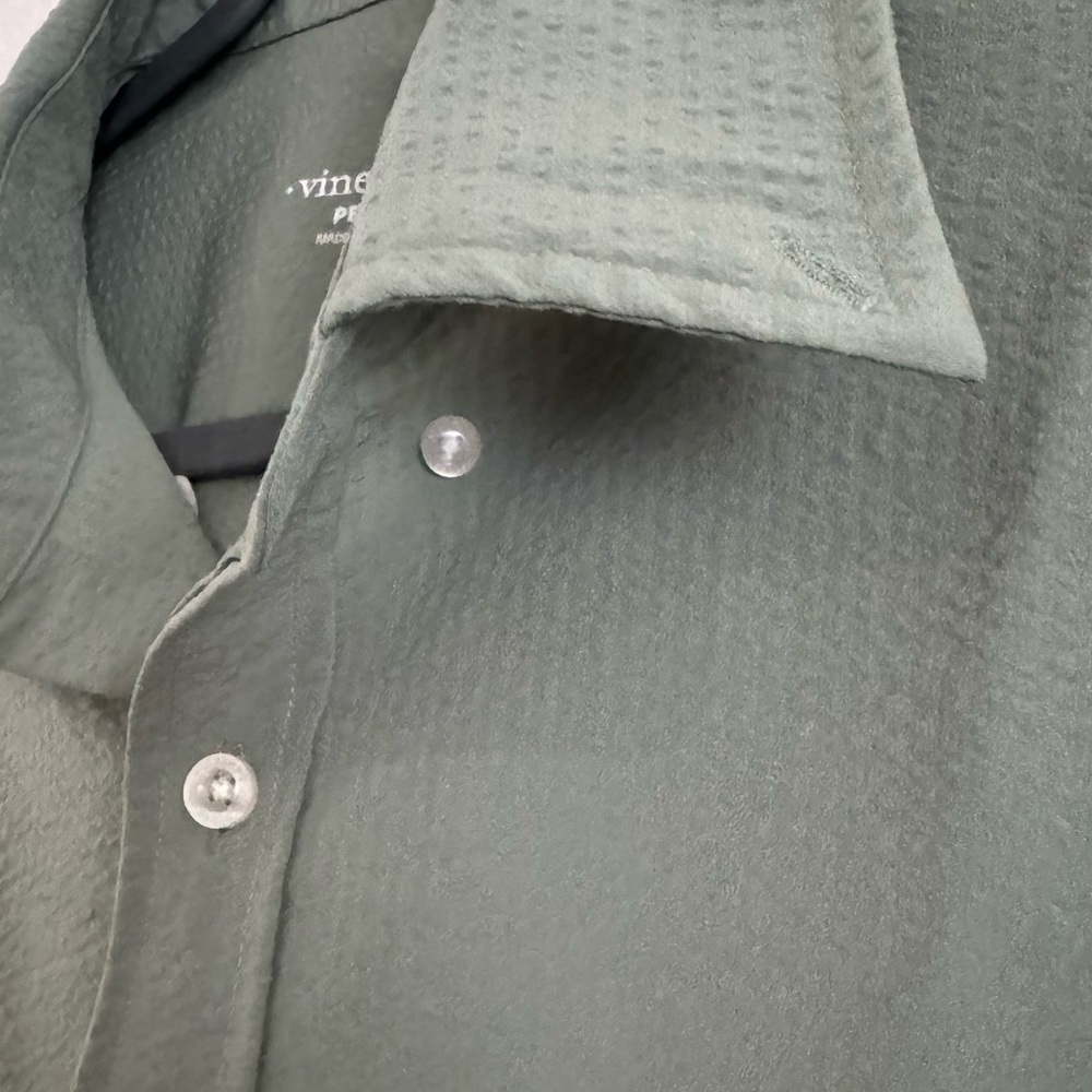 Vineyard Vines Performance Button Down Short Slee… - image 4